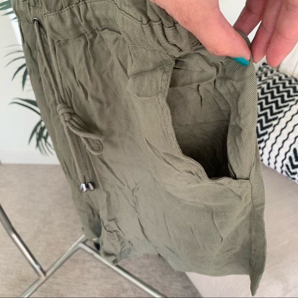 NWT Olive + Oak Set Free Olive Green Romper Small - Picture 9 of 12